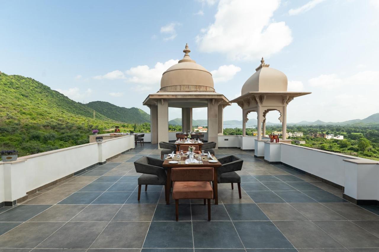 Traavista Aravali Mahal Hotel Udaipur Eksteriør billede