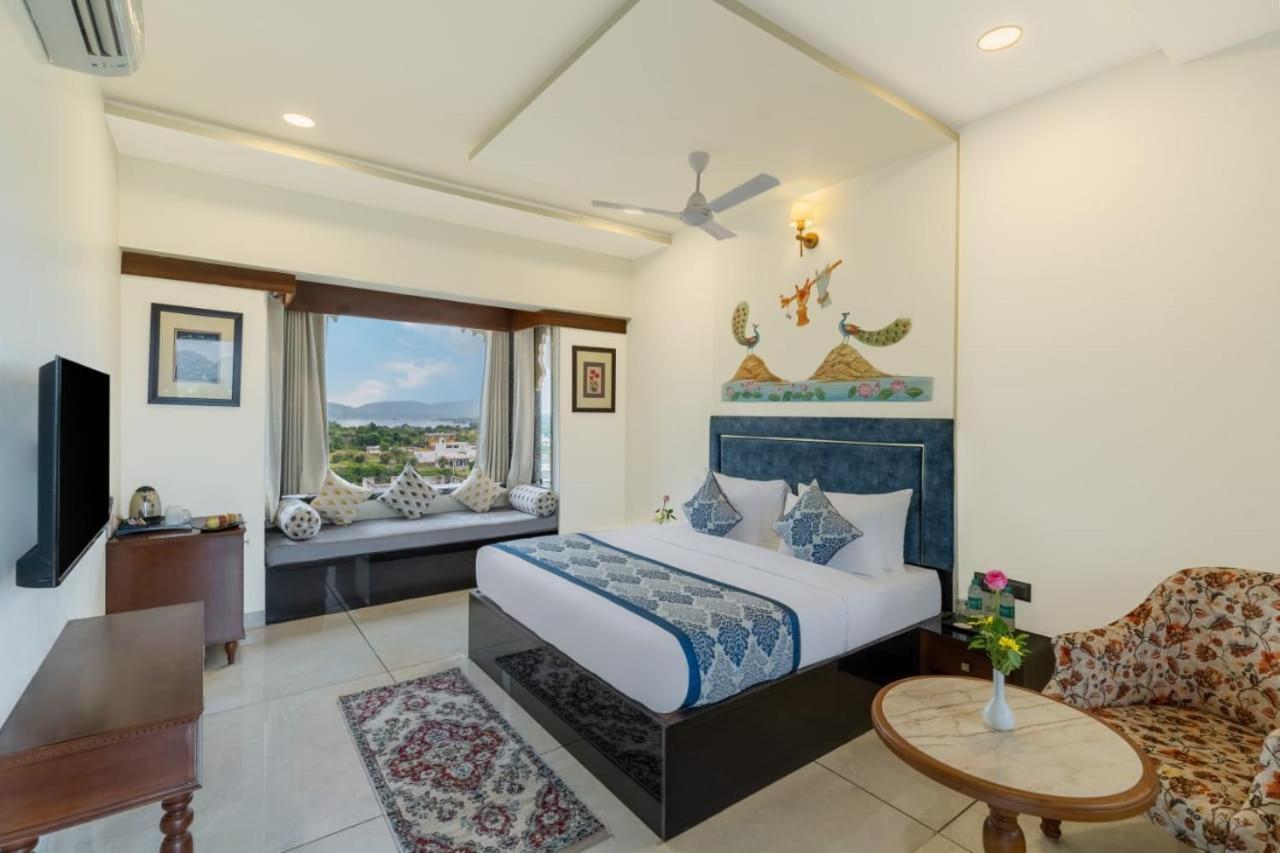 Traavista Aravali Mahal Hotel Udaipur Eksteriør billede