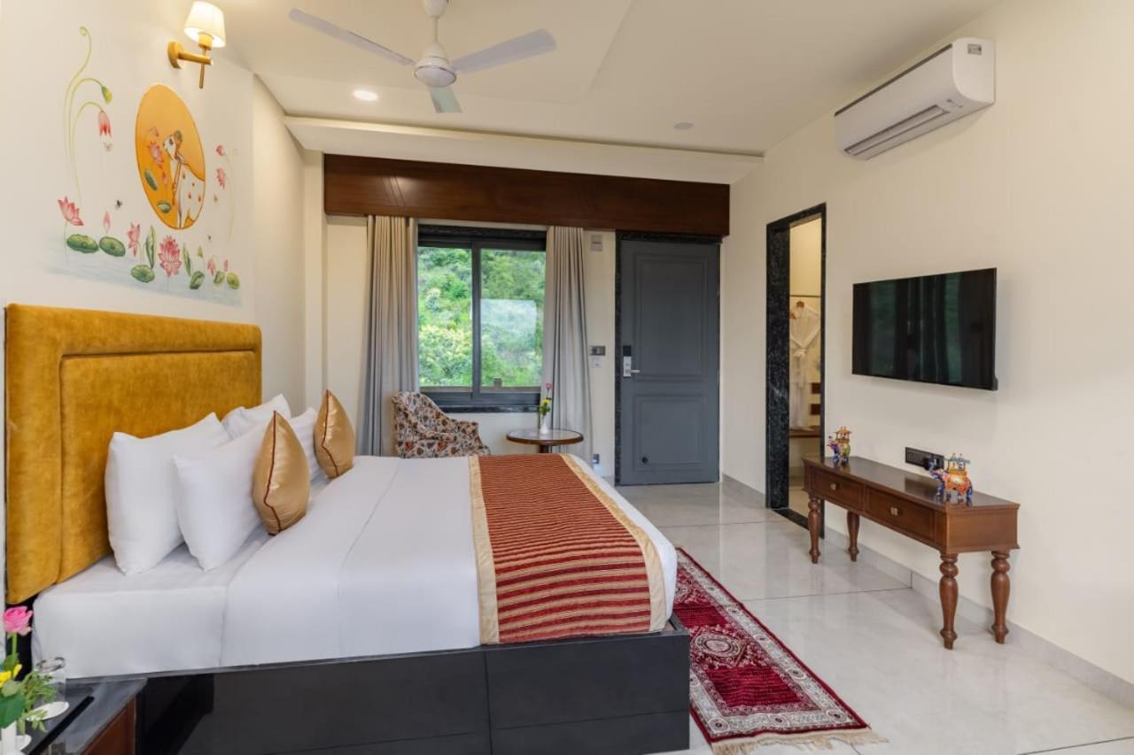 Traavista Aravali Mahal Hotel Udaipur Eksteriør billede